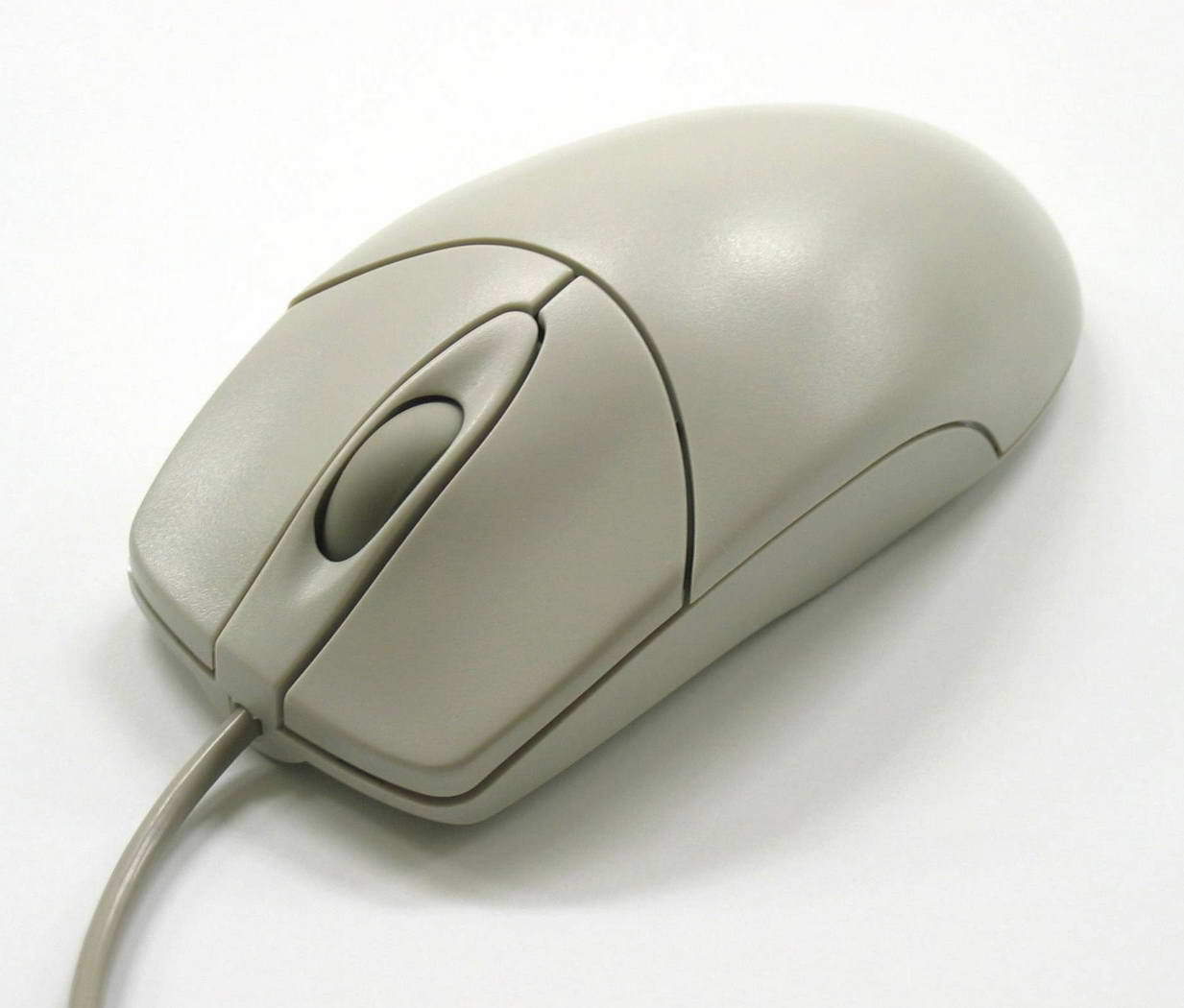 Un outil indispensable en informatique : la souris. Mais la connaissez-vous vraiment ?